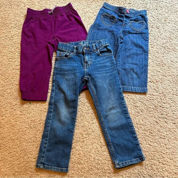 Set of three girl pants/jeans, size 5/6 - Picture 2 of 7